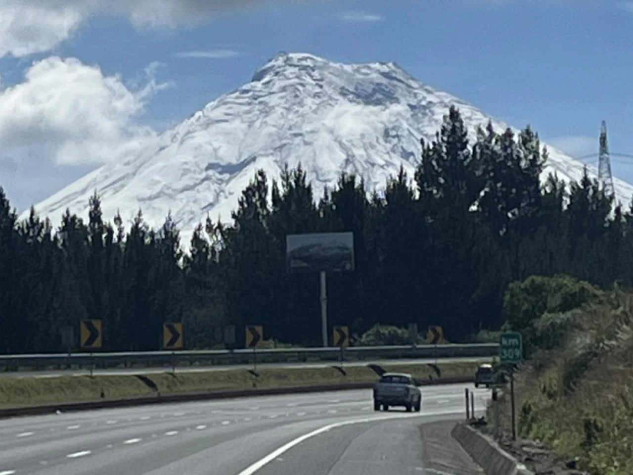 Ecuador registró cerca de 600 mil turistas durante el primer semestre 