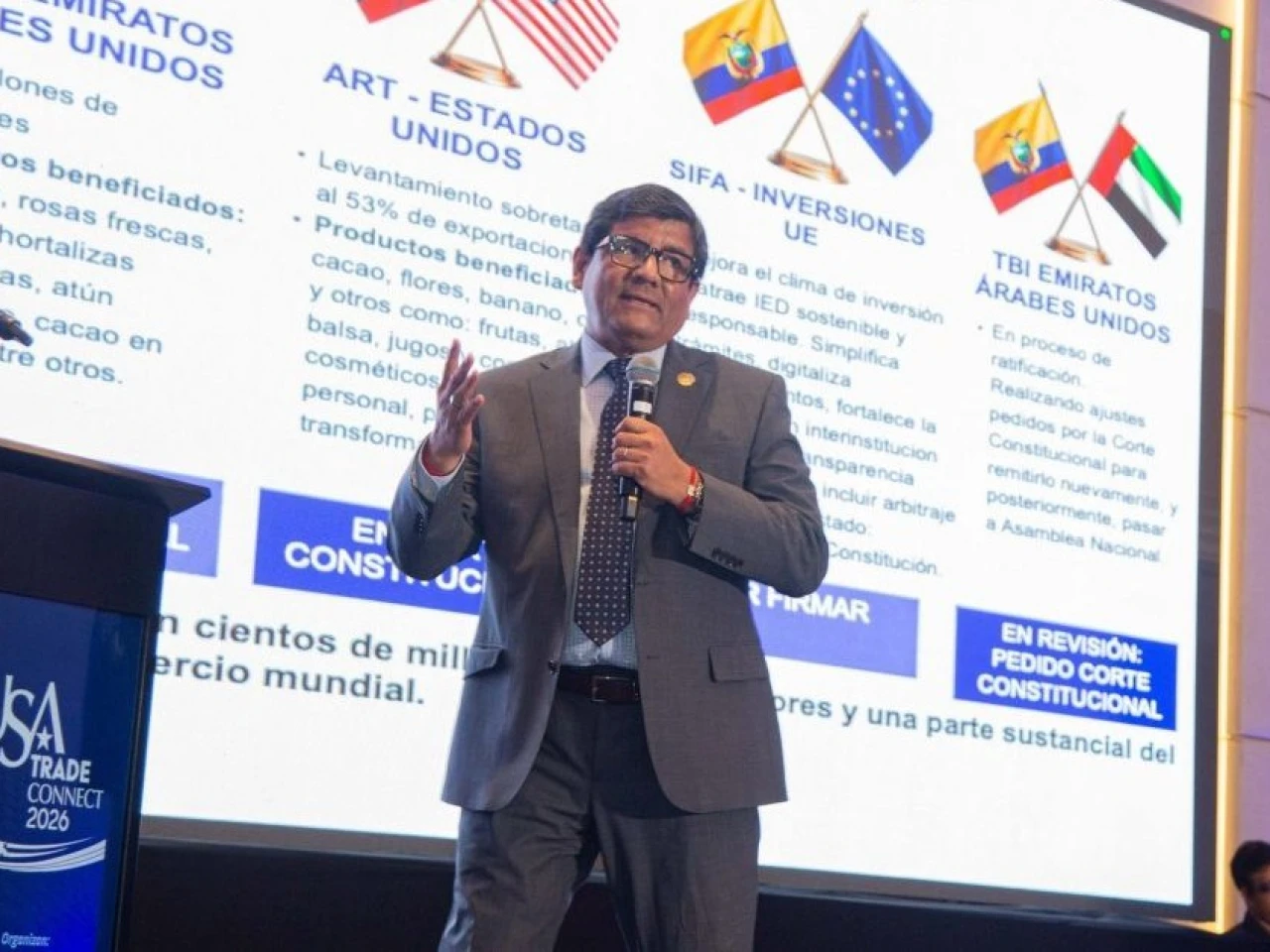 Ecuador tendrá un año para reforzar controles laborales exigidos por EE. UU.