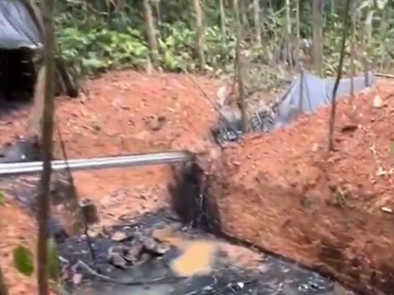 Refinería artesanal de crudo fue desmantelada en Sucumbíos