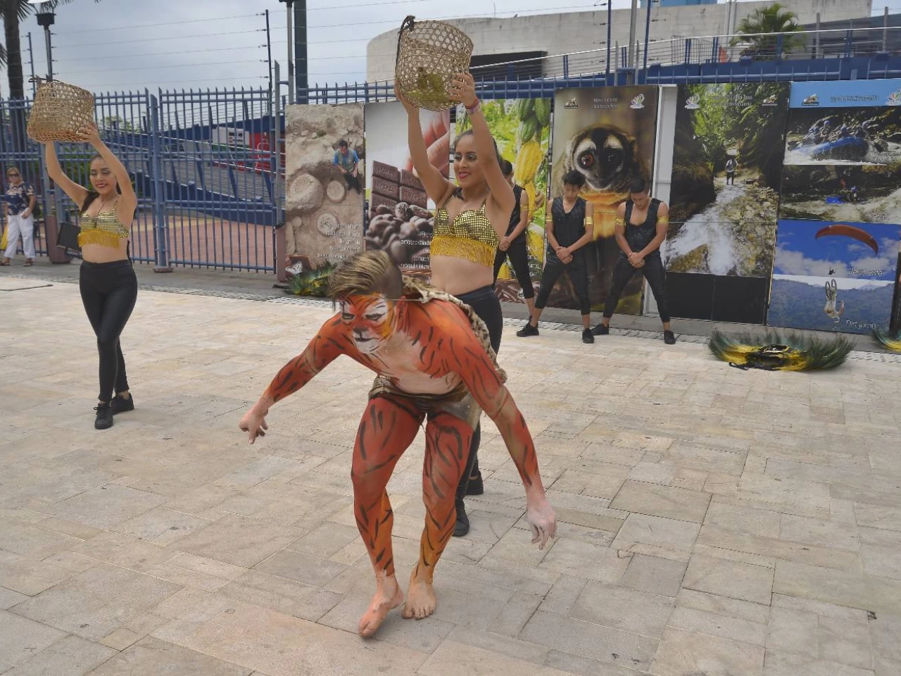 Con ritual de antepasados comienza fiesta en Zamora
