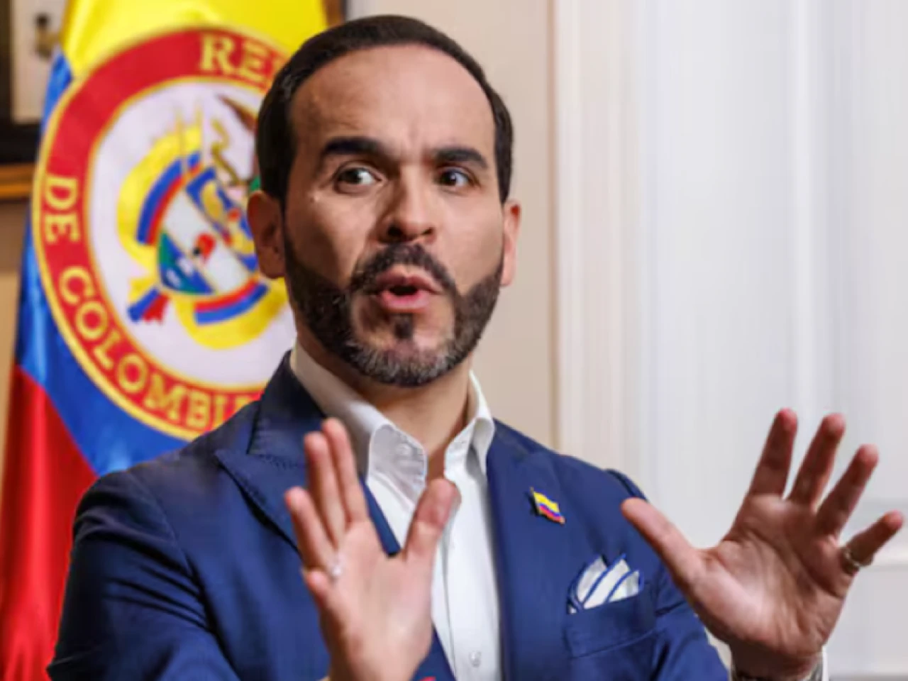 Tensión en Colombia por el lugar de posesión de De La Espriella