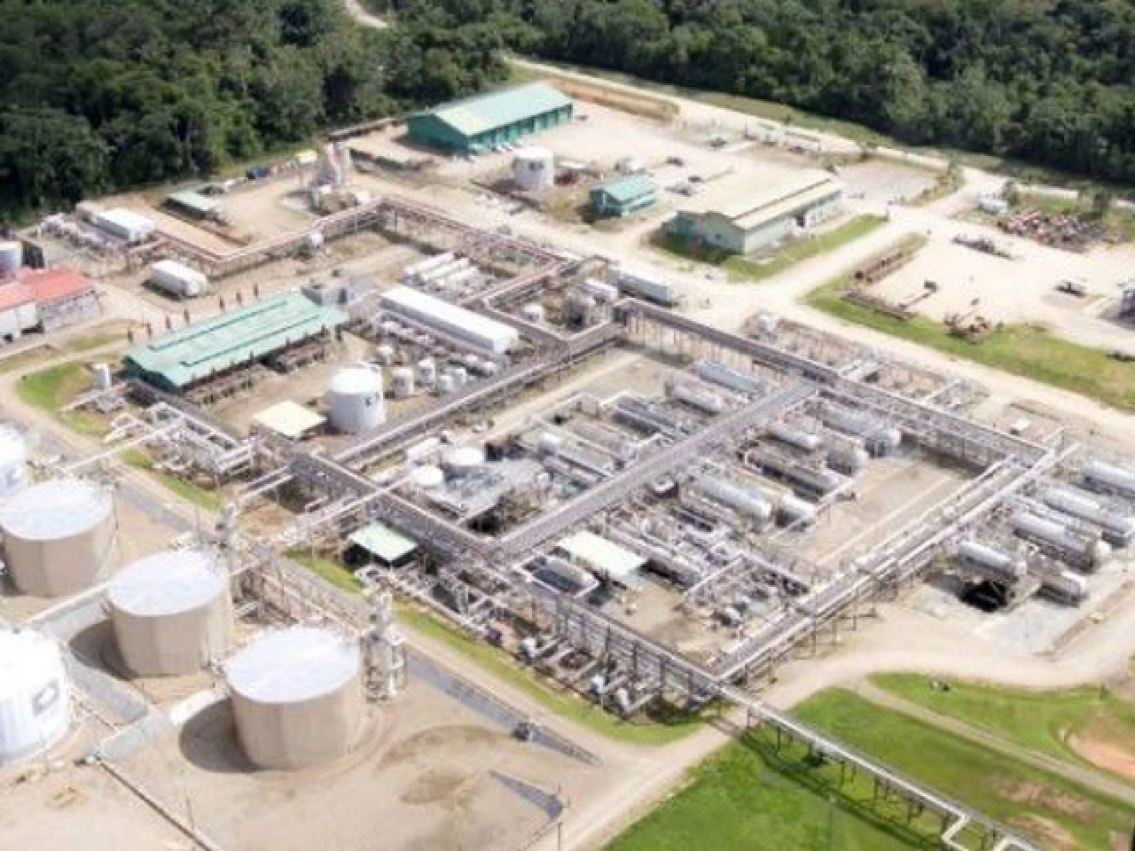 Petrolia advierte de un posible arbitraje por los bloques 16 y 67