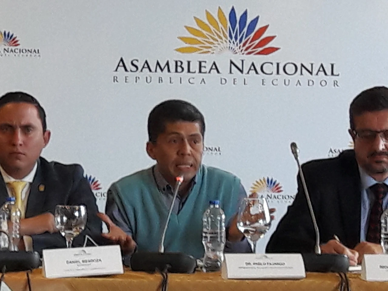El procurador general da detalles del fraude perpetrado contra Chevron en Ecuador