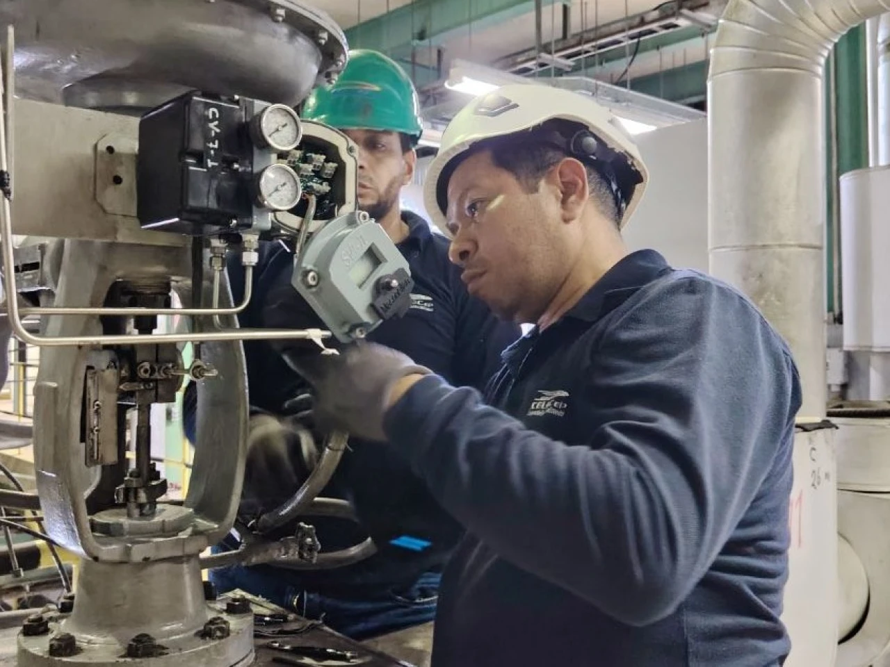 Ecuador refuerza el sistema eléctrico con más generación térmica ante el riesgo de El Niño