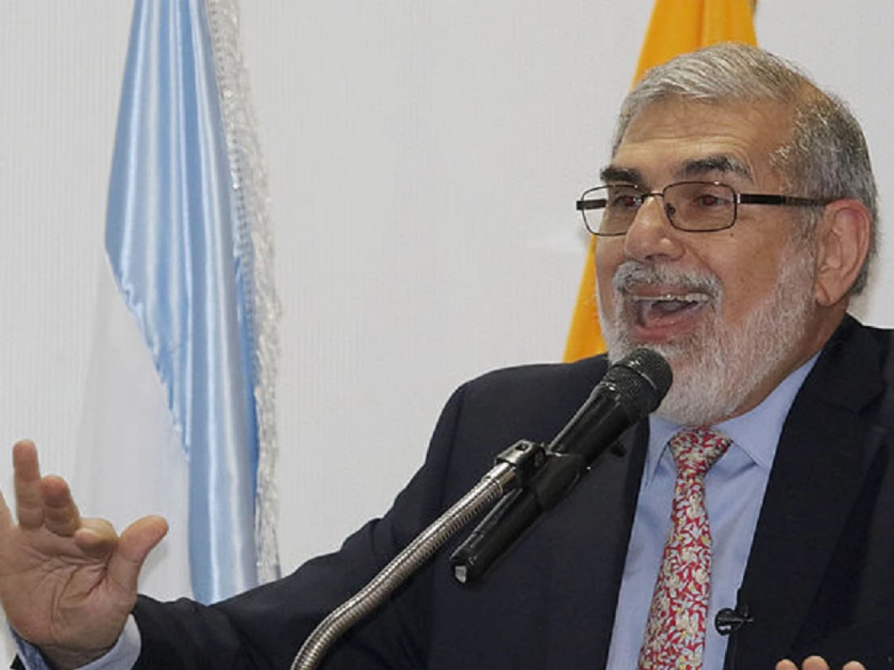 Exautoridades se pronuncian sobre el fraude contra Chevron en Ecuador