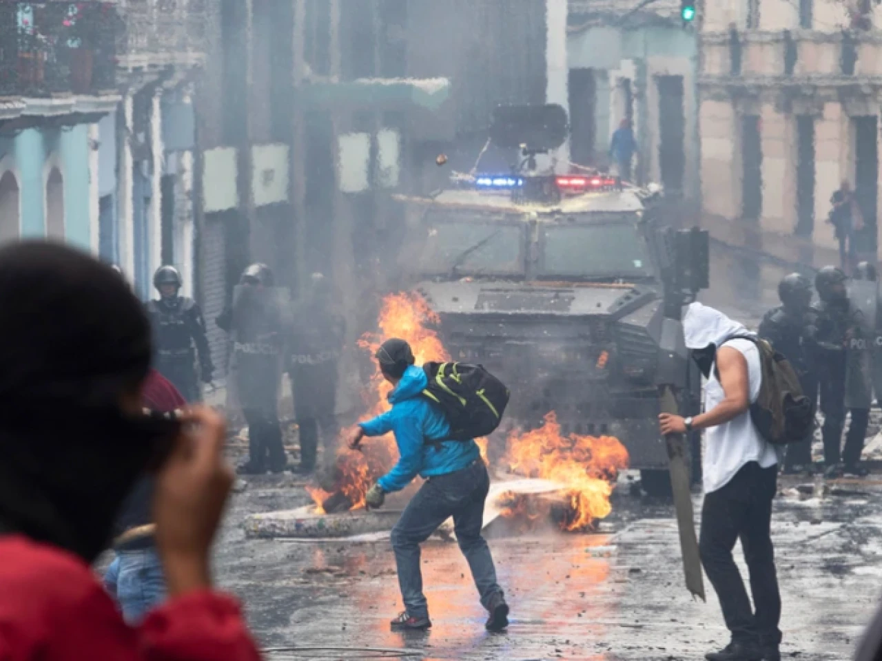 Ecuador: Lenín Moreno, sus razones para el fin del subsidio al combustible y la oportunidad que vio Rafael Correa
