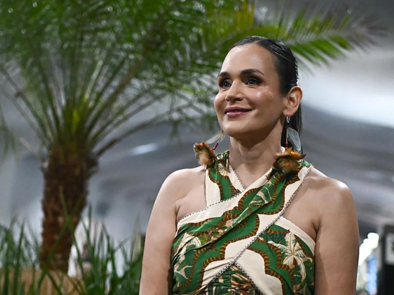 Inés Manzano: "Poner plazos al fin de los hidrocarburos es inviable"