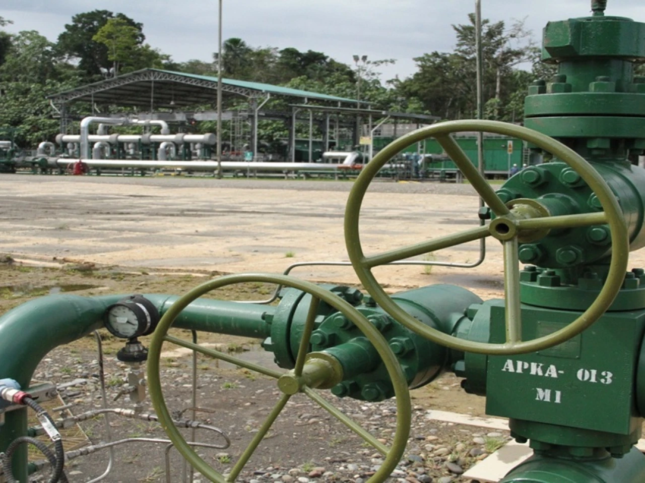 Petroecuador logró un pico de 404.290 barriles
