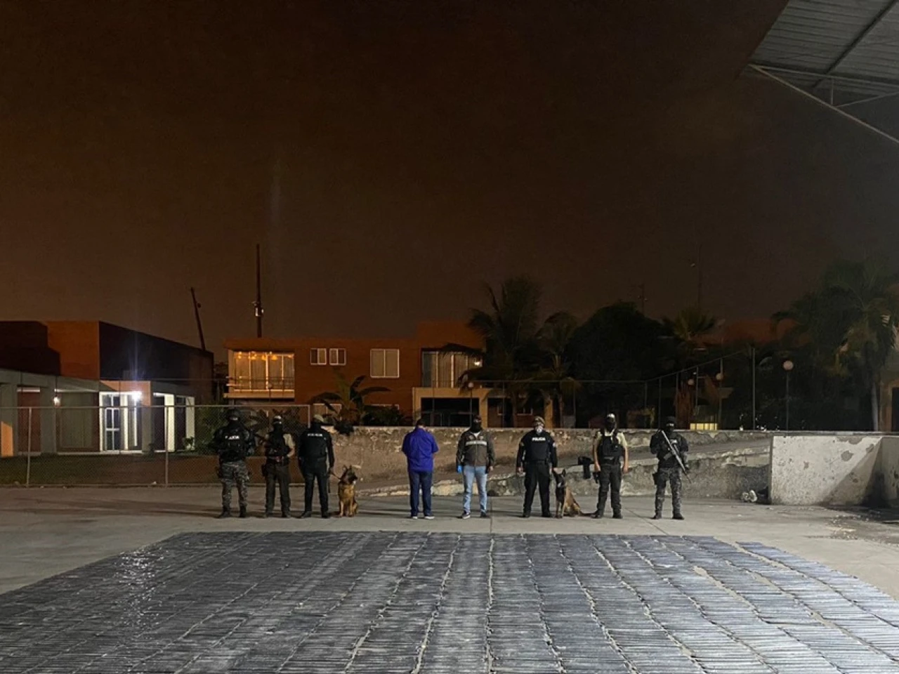 La Policía decomisó 120 kilos de droga que iban a Italia
