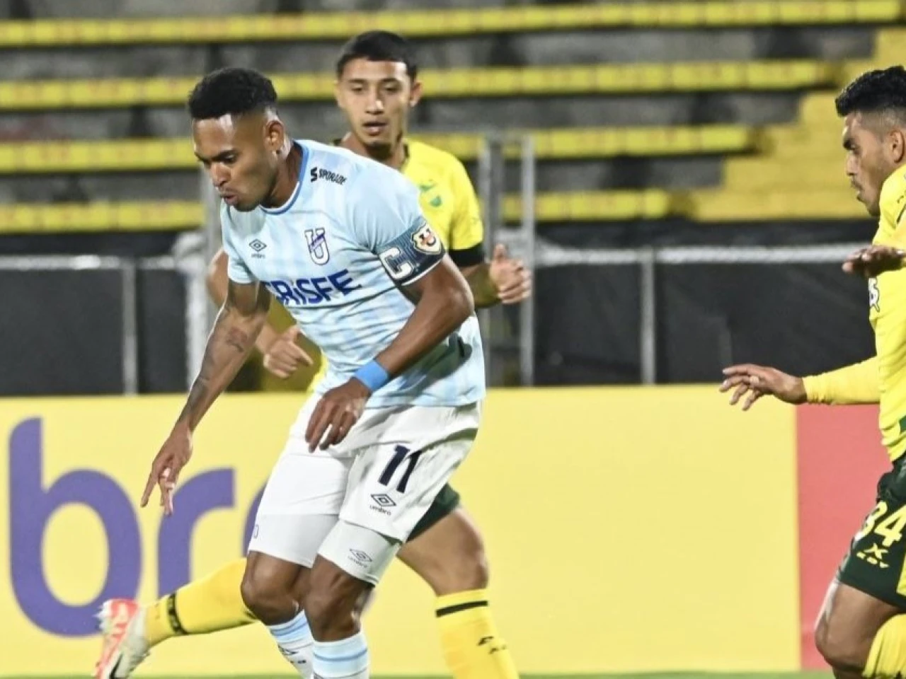 Sudamericana: Universidad Católica se distancia en la punta del Grupo B 