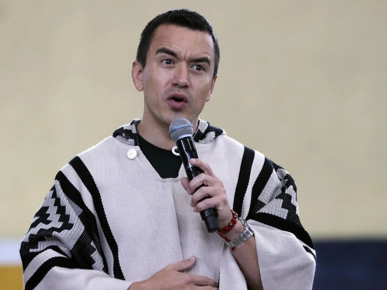 Noboa anunció disminución de precio del diésel desde diciembre