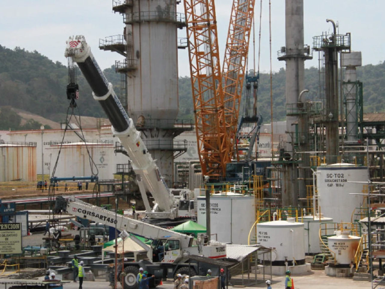 Habrá mediación judicial entre WorleyParsons y Petroecuador