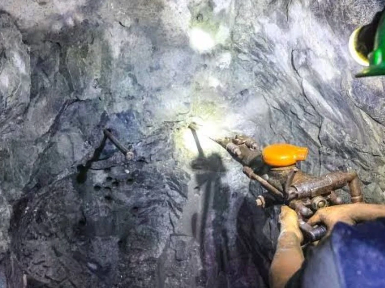 Palamina prepara perforaciones en proyecto de cobre y plata Galena en Puno