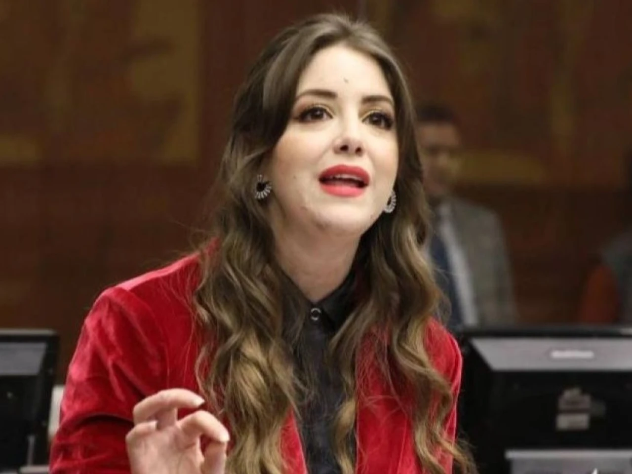 CAL suspendió a Mónica Palacios por 90 días sin sueldo