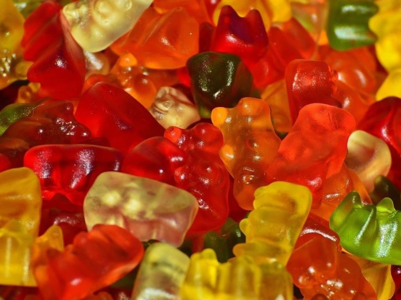 EE.UU. prohibió el uso alimenticio del colorante rojo nº 3 