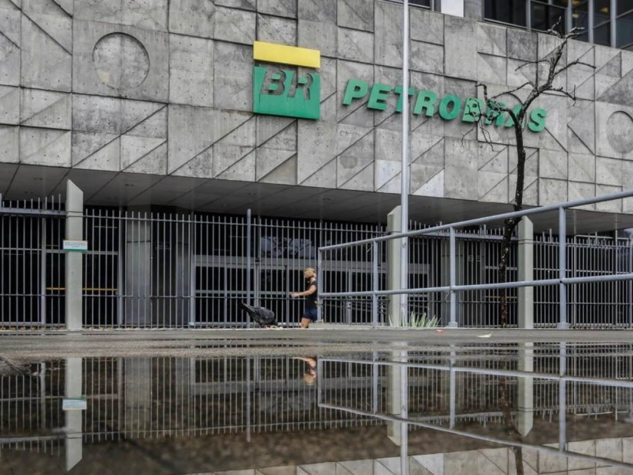 Petrobras anunció nuevo hallazgo de petróleo en aguas profundas del Atlántico