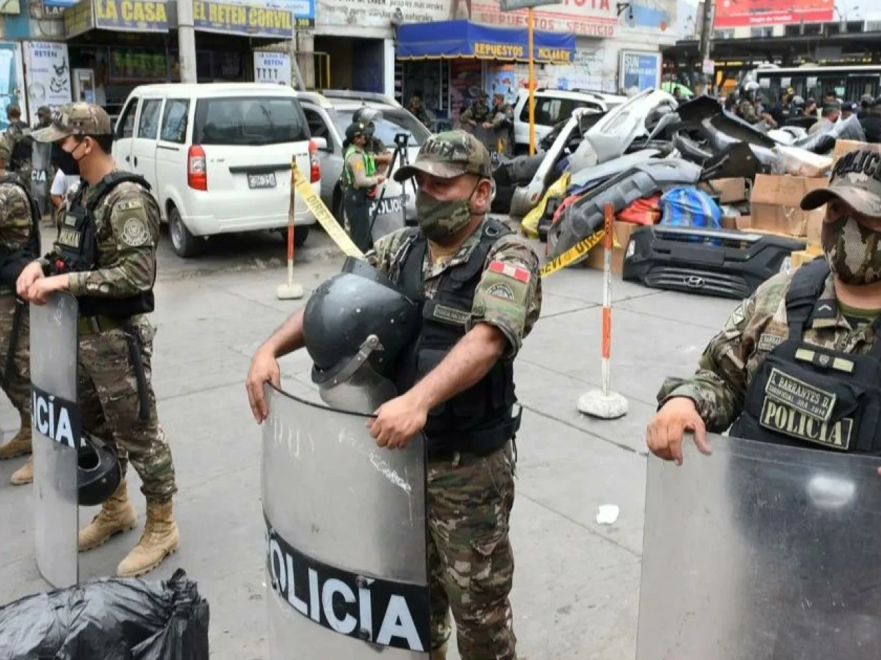 Perú: Rescatan a 20 mineros secuestrados en Perú tras operativo conjunto de fuerzas de seguridad