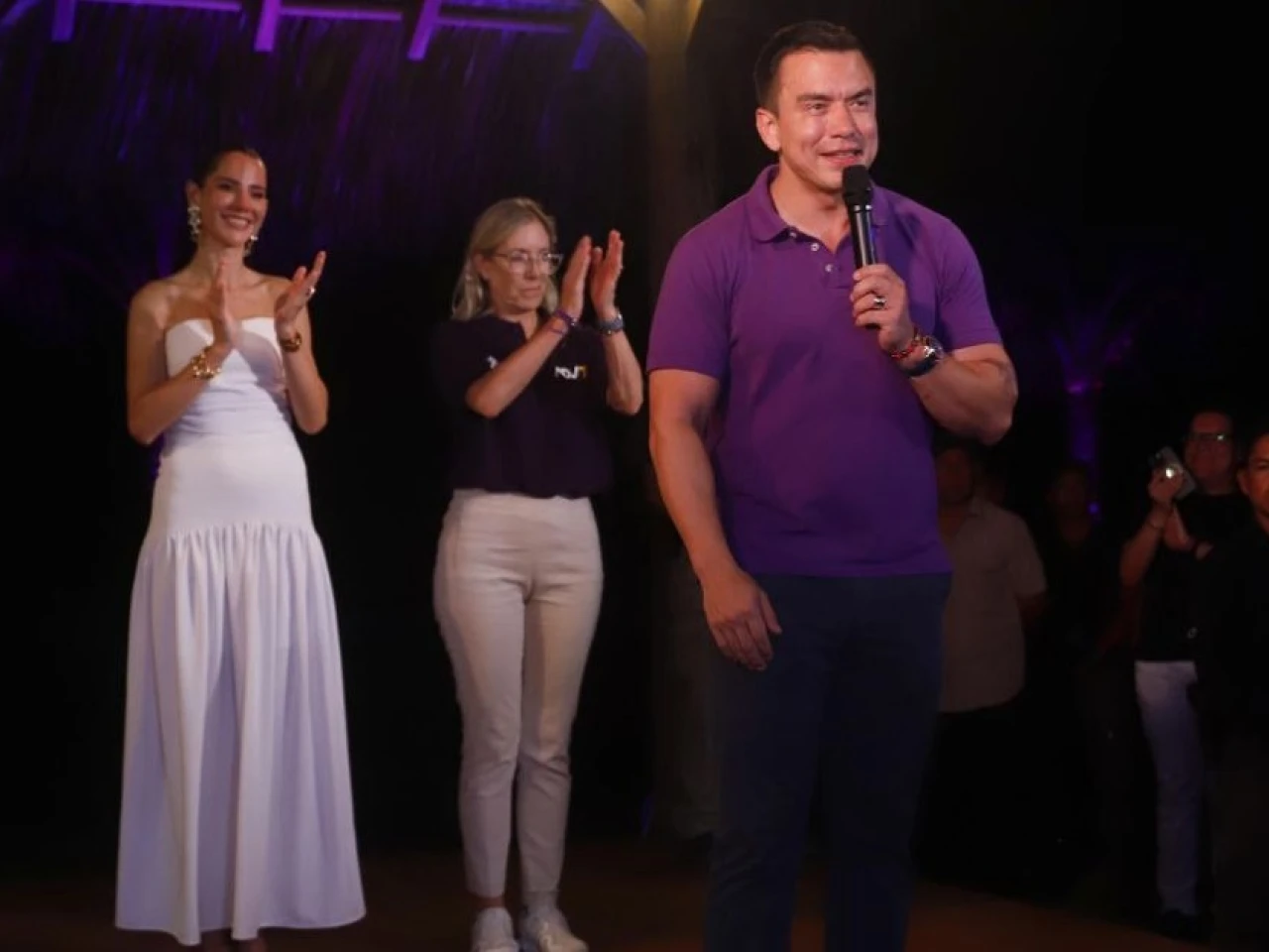 Noboa gana más de un millón de votos en una elección que se vislumbraba reñida