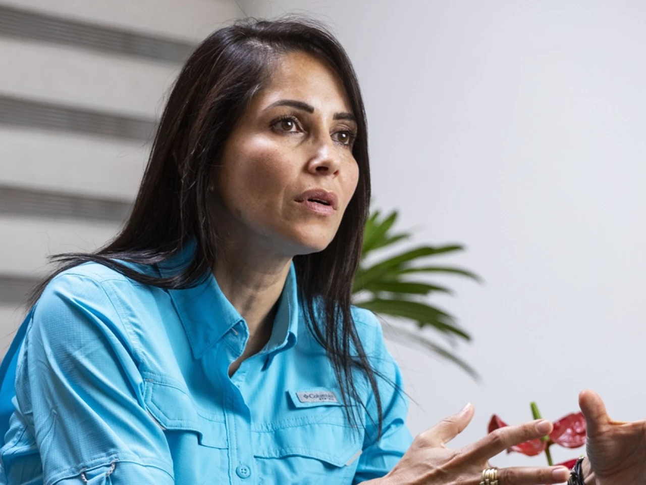 Luisa González: “No descarto sentarme a conversar con Leonidas Iza”