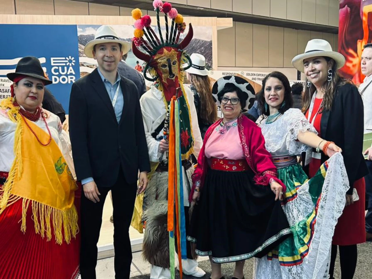 Quito se presenta en la ITB berlinesa como "capital del centro del mundo"