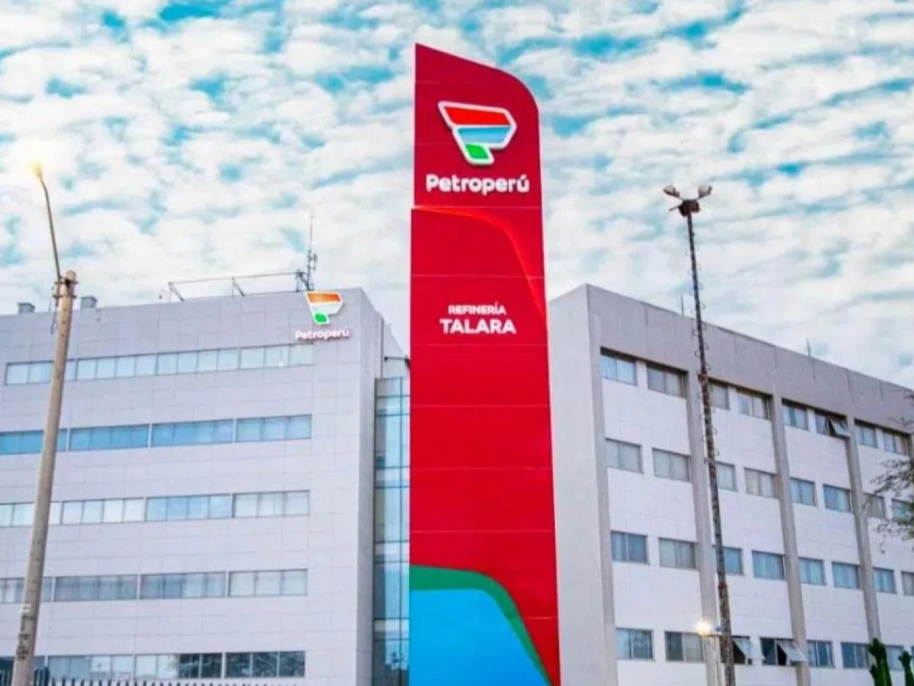 Petroperú defiende su autonomía frente a ProInversión en la gestión operativa