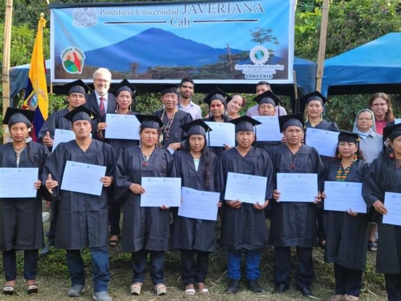 15 jóvenes kichwa y waorani se gradúan de ecoturismo comunitario en Napo 