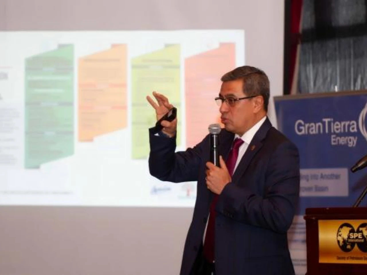 La Contraloría y la Procuraduría trabajan para concesionar Sopladora