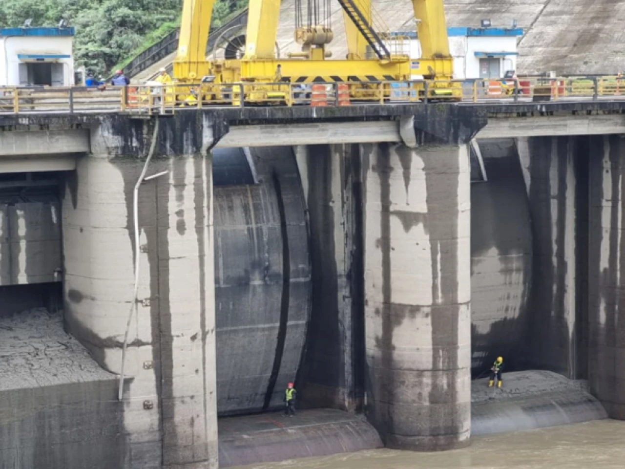 La hidroeléctrica Delsitanisagua retomó sus operaciones