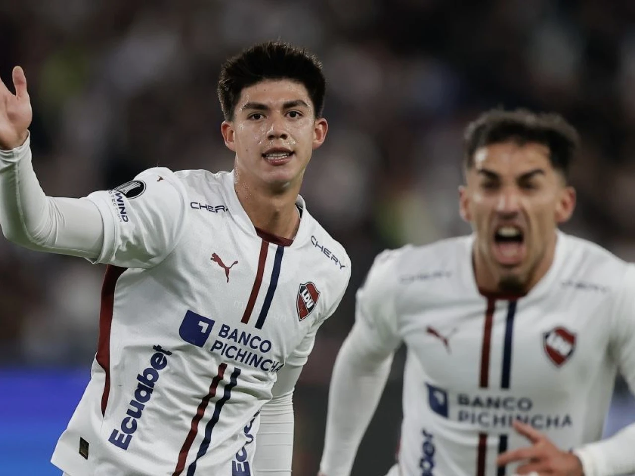 Liga goleó a Palmeiras y acaricia la final de la Libertadores