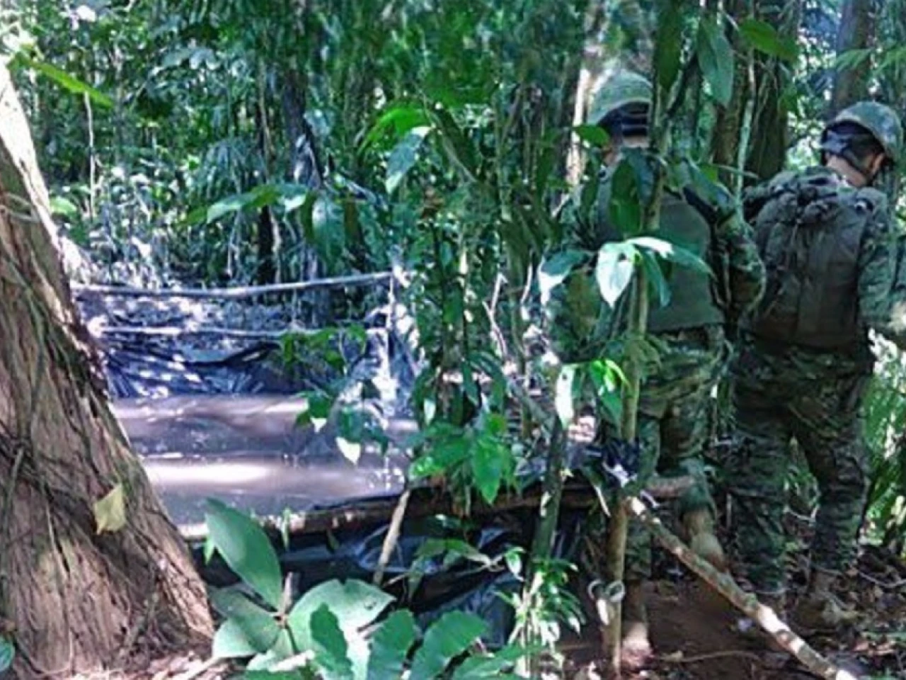 El Ejército halló una piscina artesanal en Limoncocha