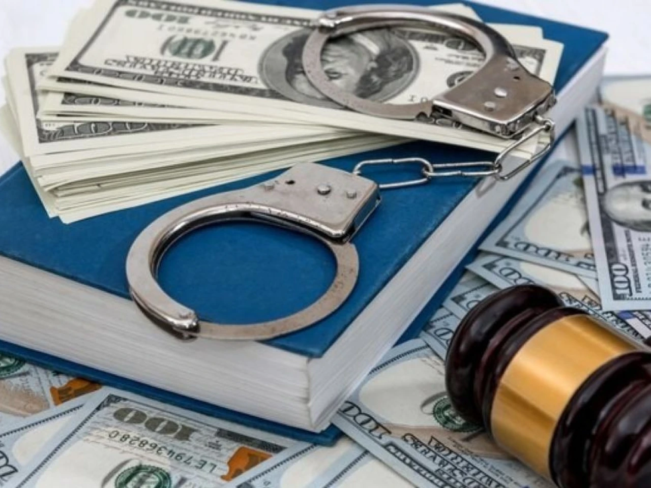 Ecuador refuerza control financiero para frenar el dinero ilegal