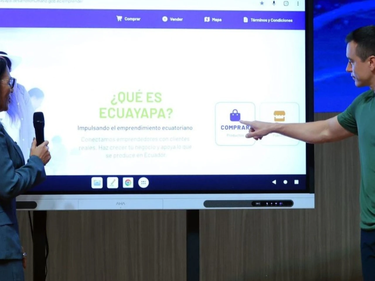 Noboa lanza plataforma digital para promover productos de emprendedores a nivel nacional