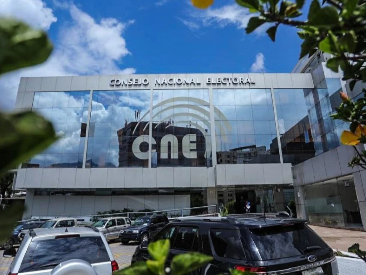 CNE convocó a la Consulta Popular 2025 