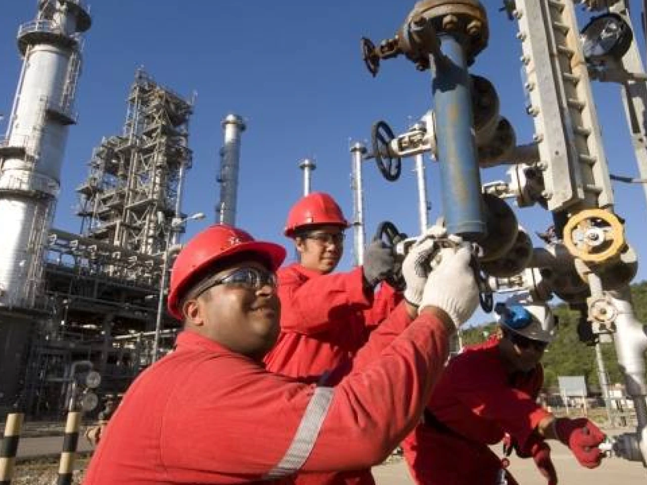 PDVSA es contratista y a la vez querellante del Estado