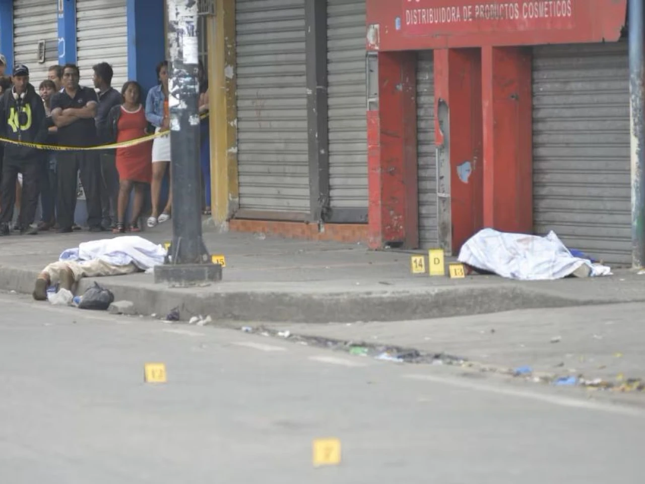 7 personas fueron asesinadas en menos de una hora en Guayaquil