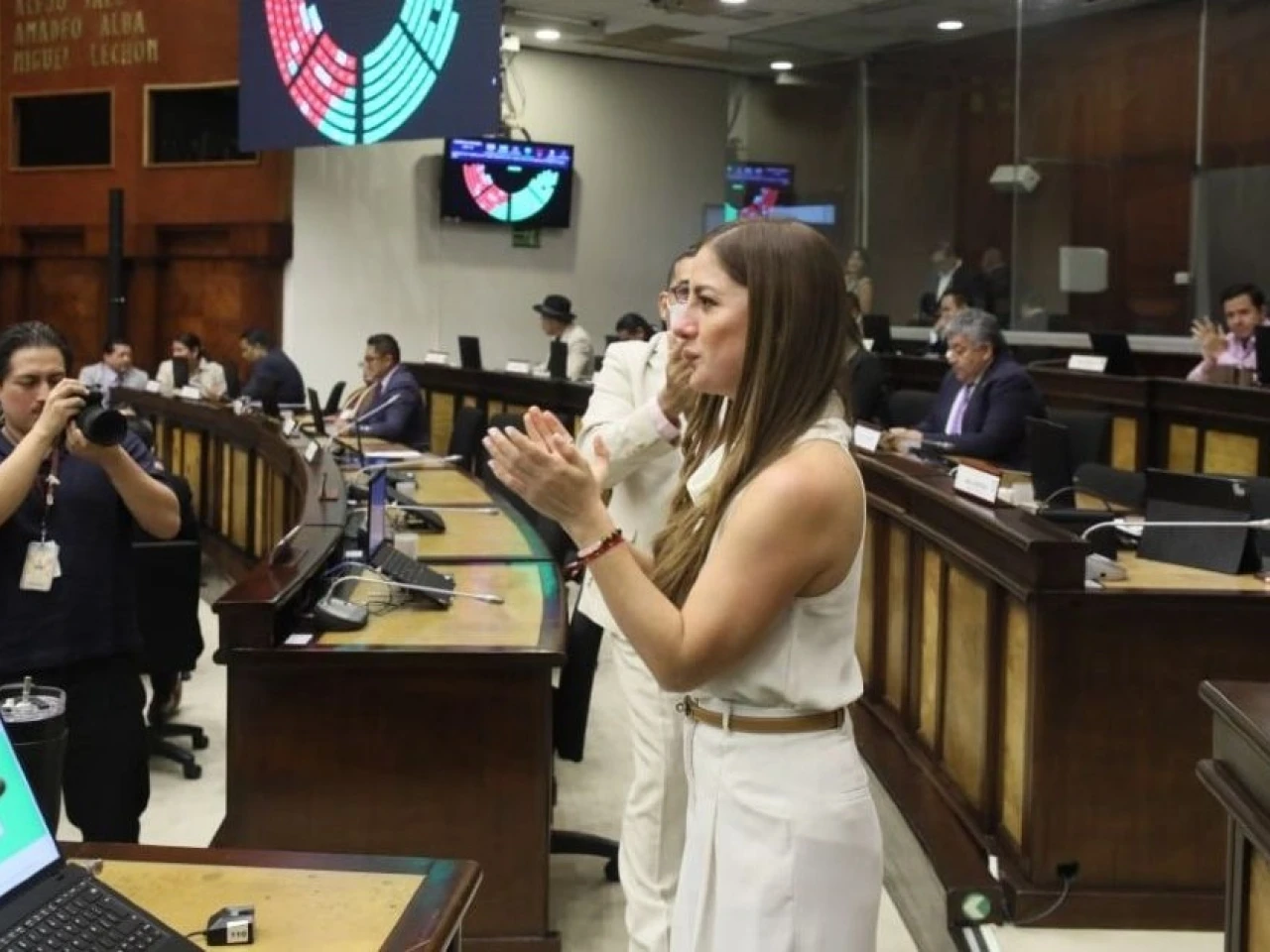 Asamblea aprueba la salida de Ecuador del sistema Sucre con 86 votos