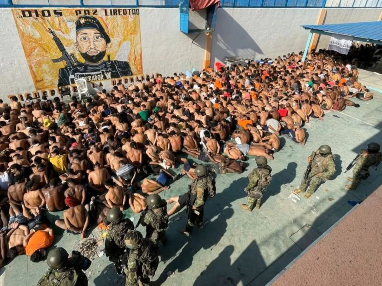 14 presos fallecieron en un enfrentamiento en una cárcel de El Oro