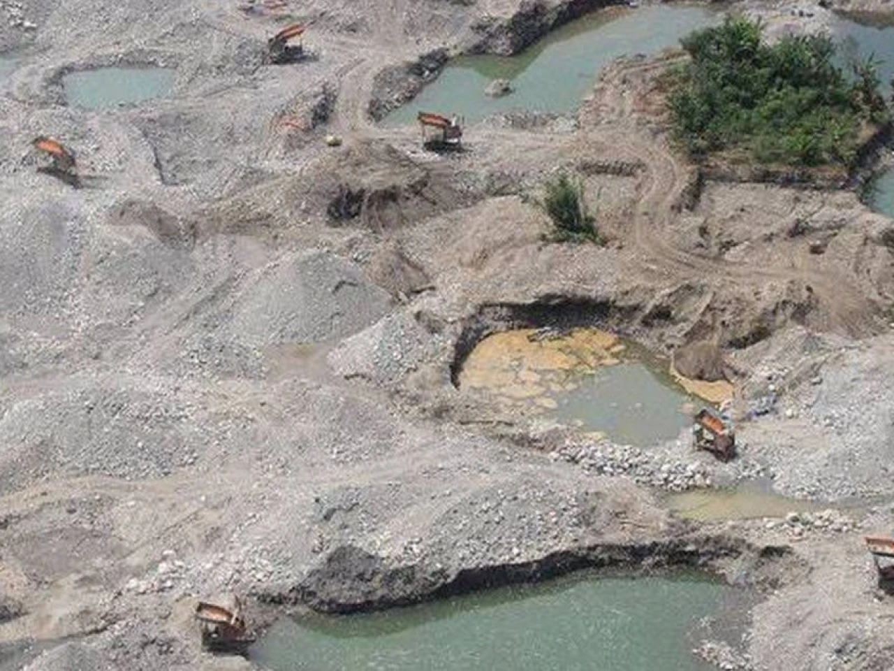 La minería ilegal sigue imparable en Napo