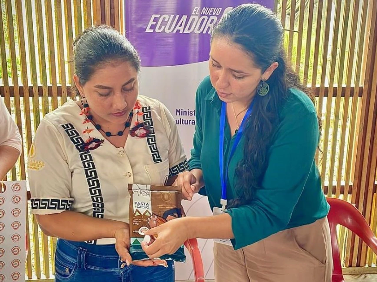 52 productores de Julio Arosemena Tola recibieron sello AFC