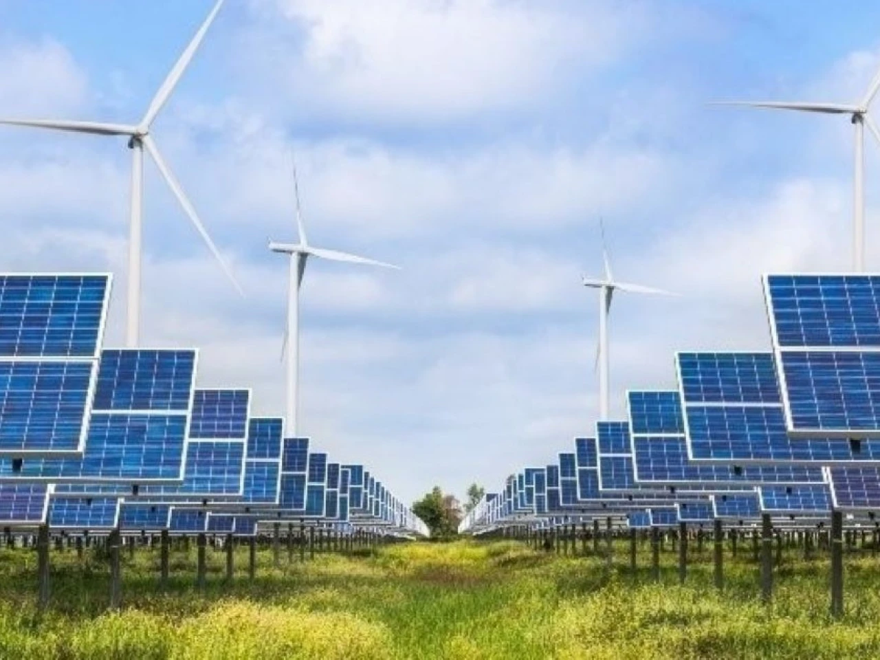 Expertos: el reto de la transición energética no es el capital, sino los proyectos