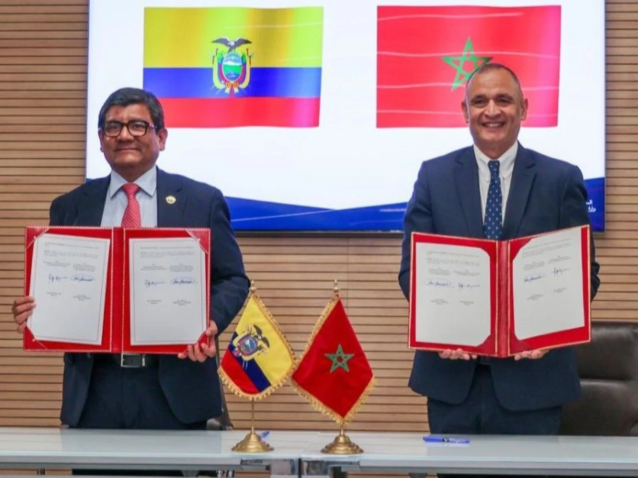 Ecuador y Marruecos crean un mecanismo para impulsar comercio e inversiones