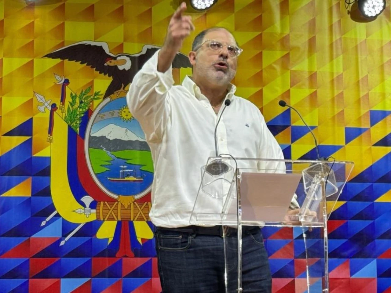 ¿Quién es Henry Kronfle? 