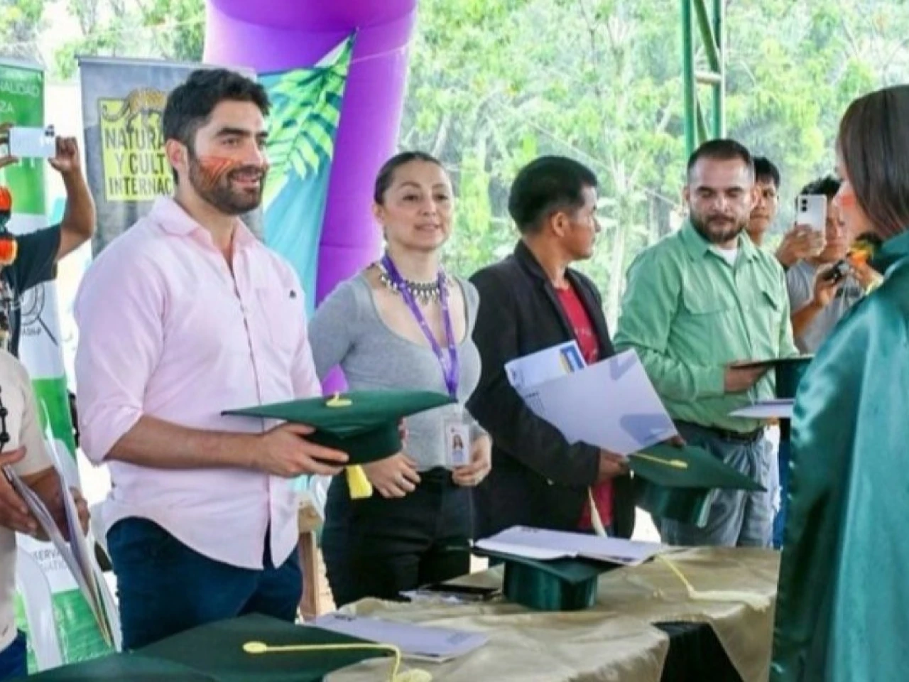 Mujeres shuar reciben certificados de Agricultura Familiar en Pastaza