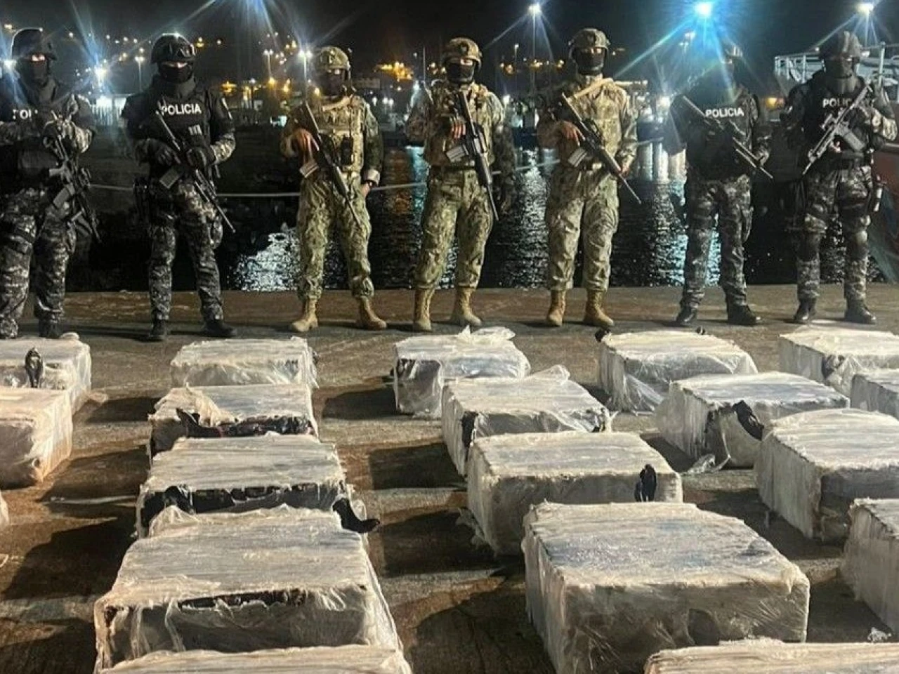 Las Fuerzas Armadas han incautado 135 toneladas de droga en el mar en 2025