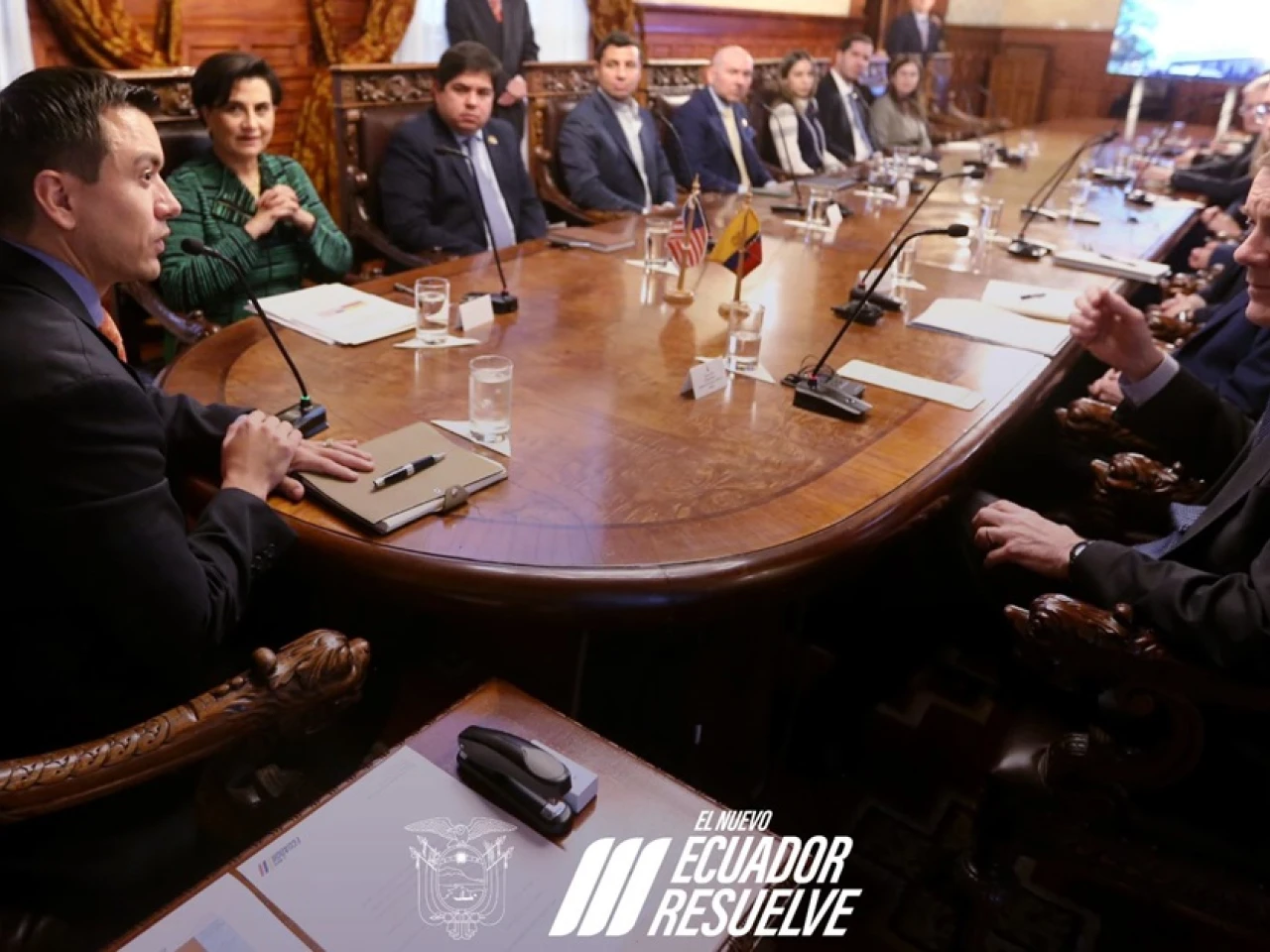 Noboa se reunió con el senador estadounidense Michael Bennet