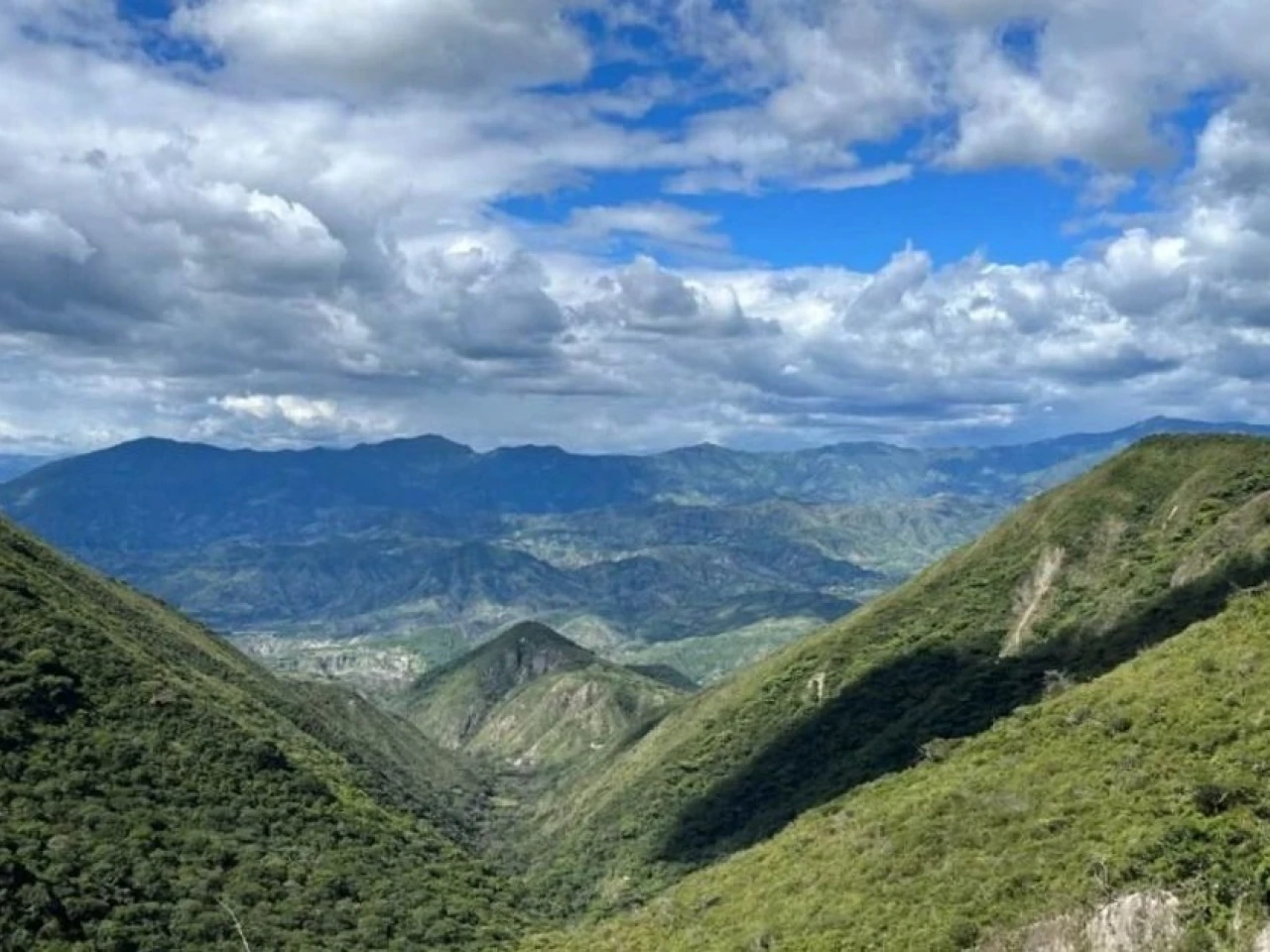 Proyecto Dynasty amplía recursos y refuerza potencial minero en el sur de Ecuador