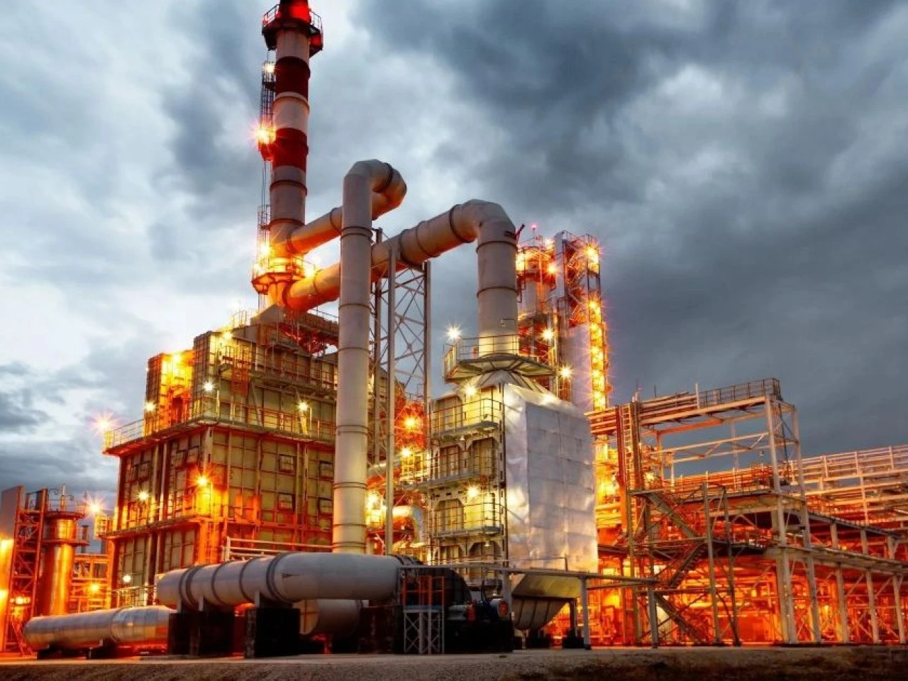 WTI cae por debajo de USD 85 tras alivio de tensiones en Medio Oriente