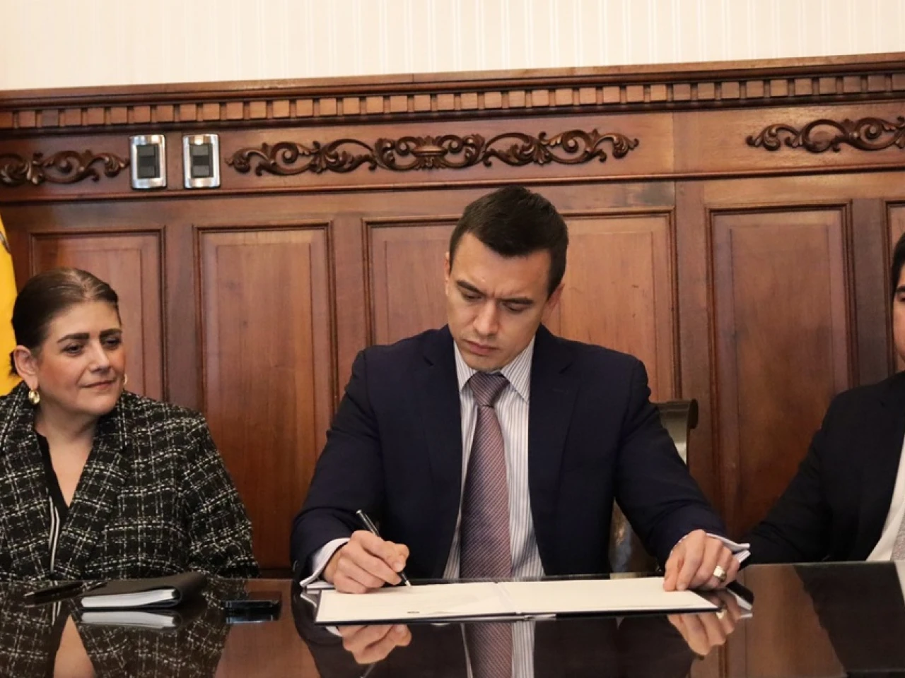 Noboa eliminó tabla con límites máximos permitidos de drogas