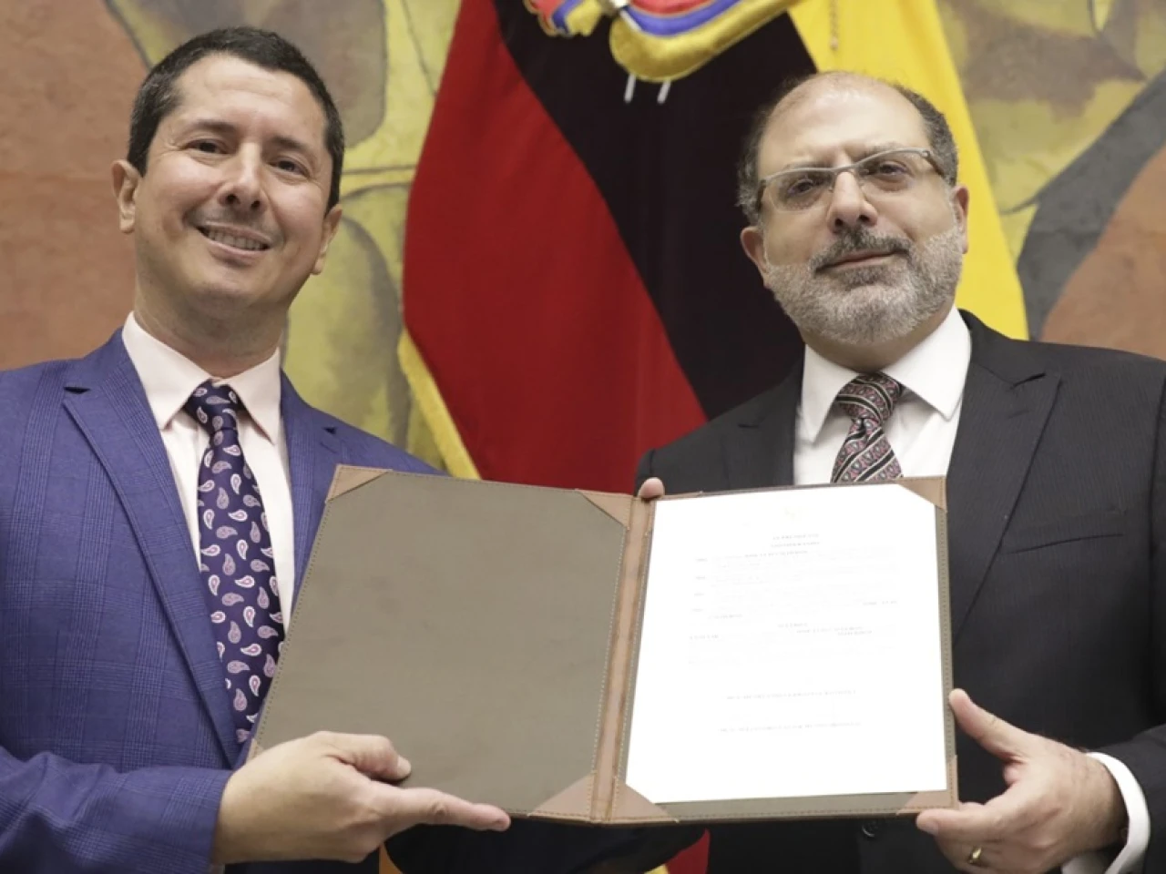 La Asamblea entregó reconocimiento a empleados de TC TV