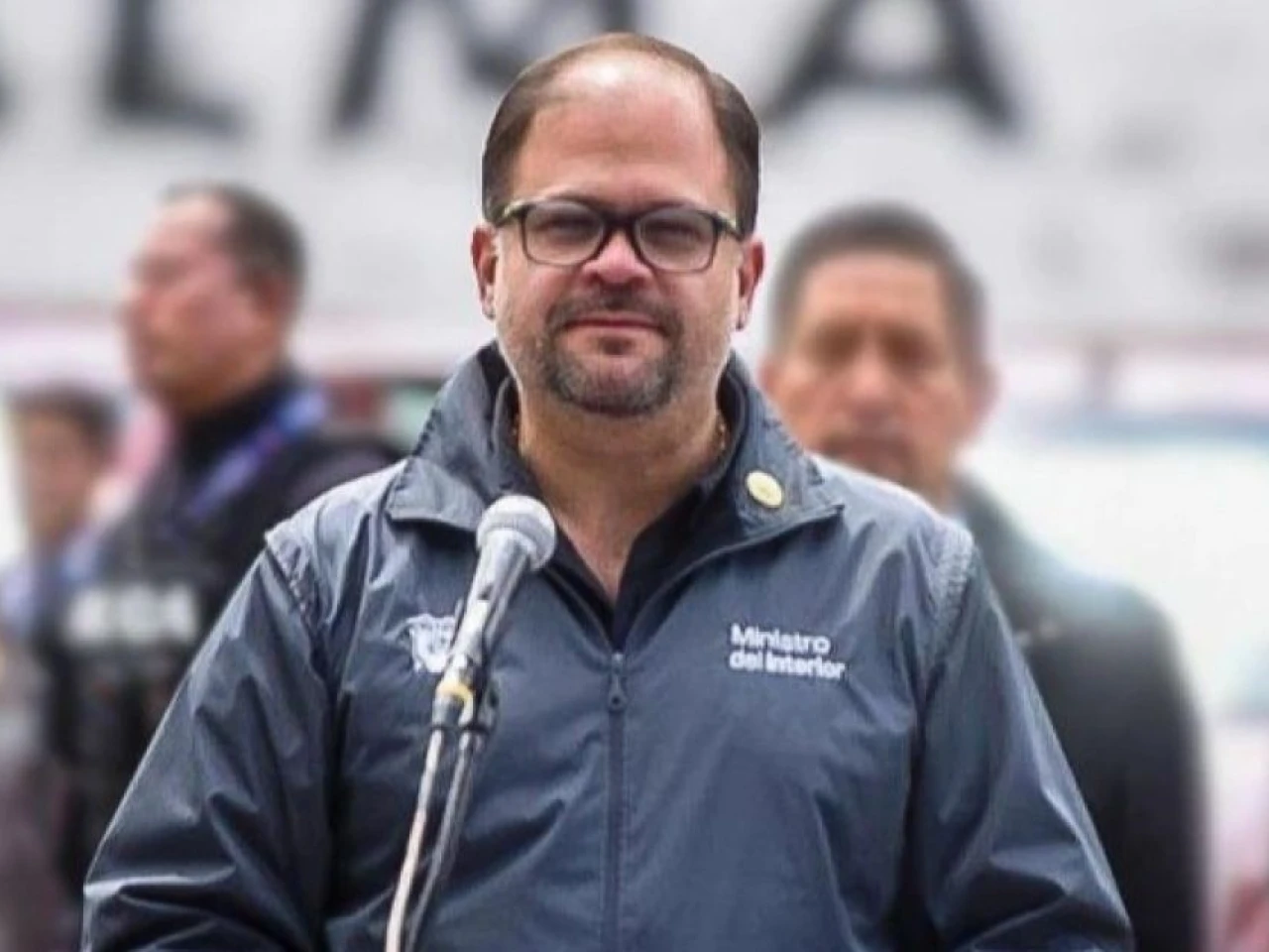 Reimberg denuncia conexiones ilegales de energía hacia Colombia